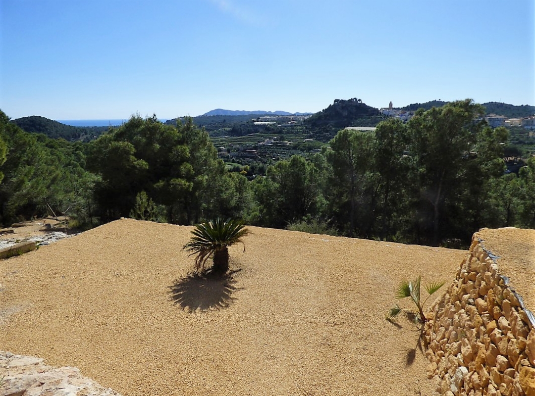 VILLA CON VISTAS EN VENTA EN POLOP