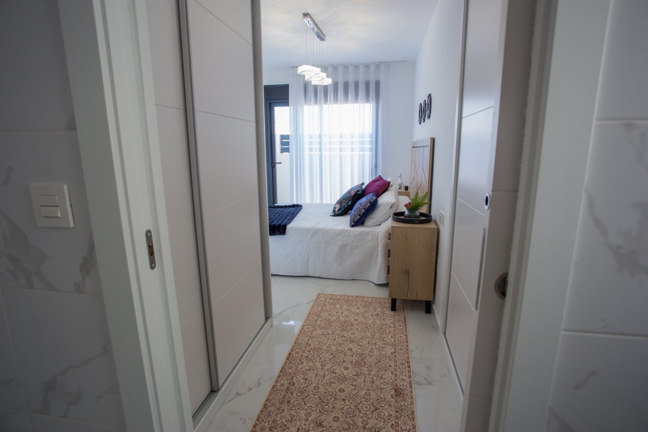 SEHR SONNIGE VILLA ZUM VERKAUF IN LOS MONTESINOS