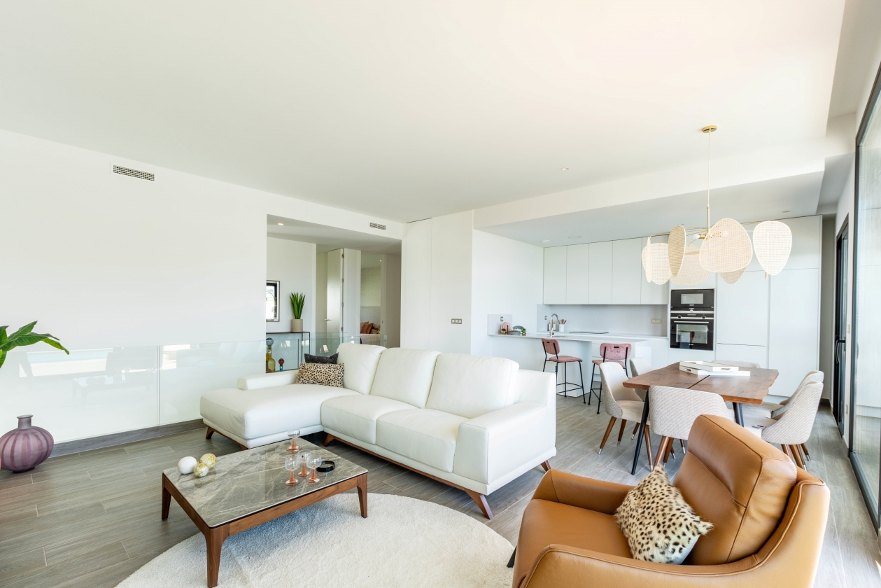 Villa Moderna en venta  con vistas al mar en Finestrat